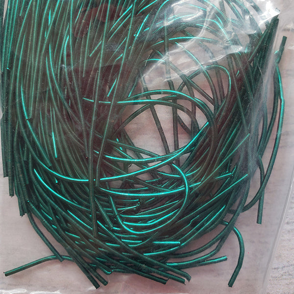 Materiales para bordar tipo gimp para bordar con abalorios y goldwork color verde oscuro