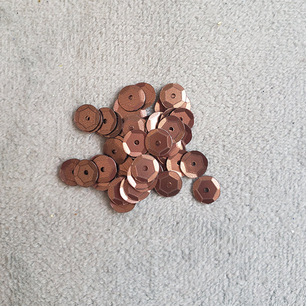 materiales para bordar a mano en pedrería lentejuela de copa café opaca