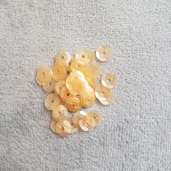 materiales para bordar a mano en pedrería lentejuela de copa nude opaca