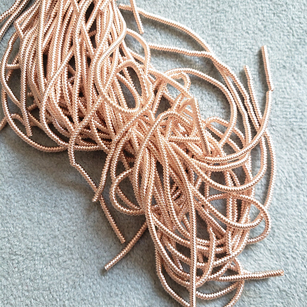 Materiales para bordar tipo opaco con diseño para bordar con abalorios y goldwork color rosa dorado claro