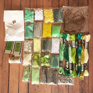 Kit de materiales para bordar con hilos, pedrería, mostacillas, lentejuelas y alambre francés de color verde